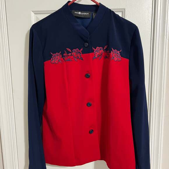 Sag Harbor Women's Red Embroidered Floral Button Down Collared blouse - Picture 4 of 4